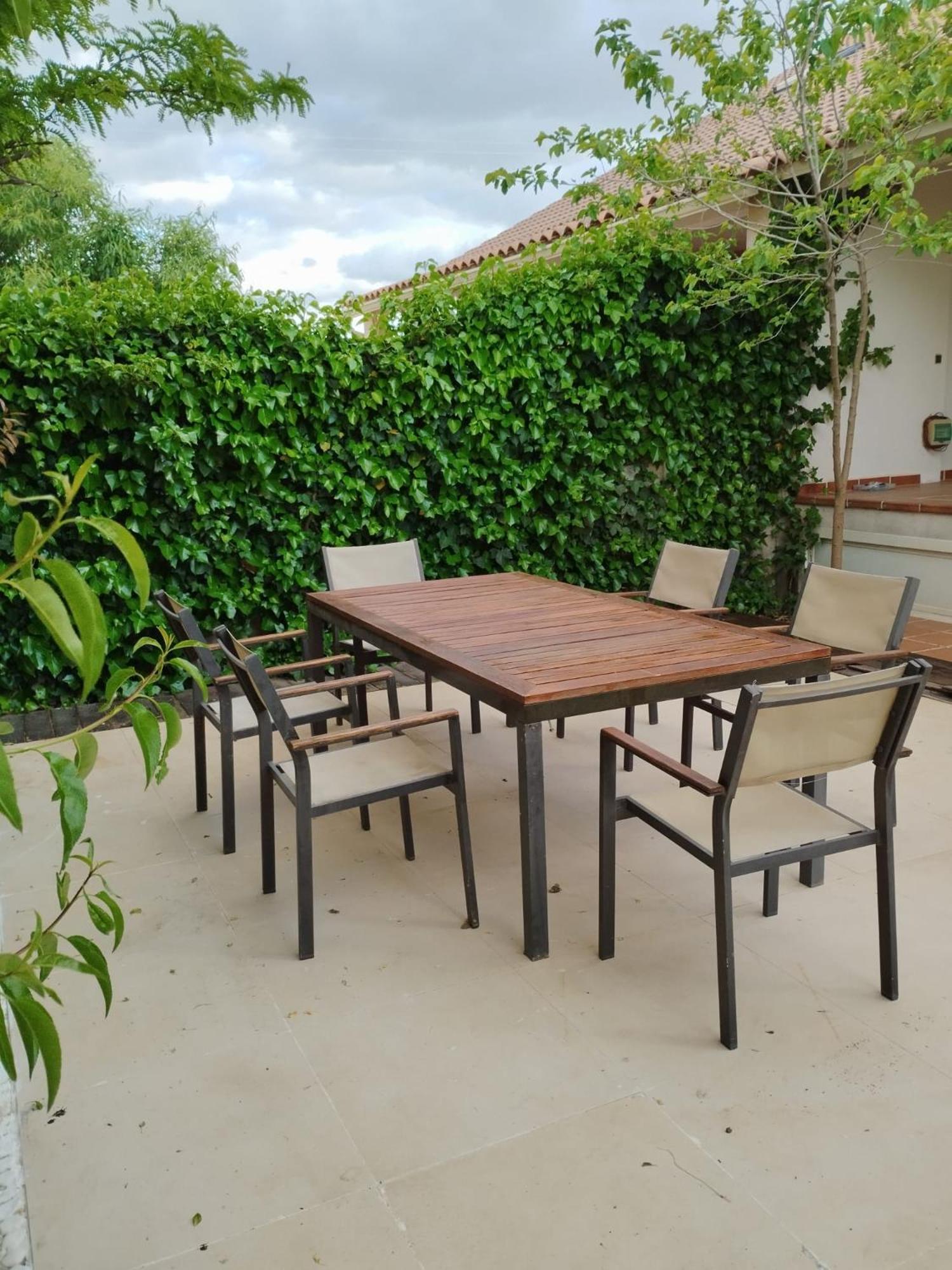 Chalet Con Jardin Puy Du Fou A 10 Min ,No Fiestas!! Toledo Exterior photo